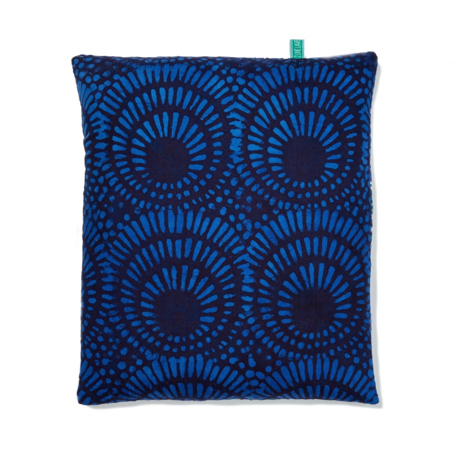 Z Line Lavender Farm Indigo Lavender Pillow - Liberty Floral Online